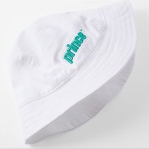 PRINCE VS ZARA BUCKET HAT
